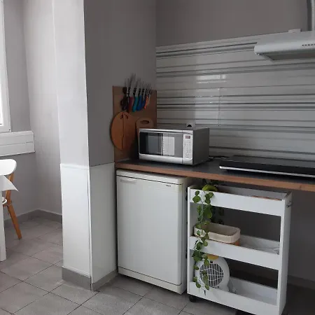 Lefterov's Guests Apartman *